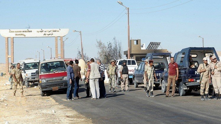 الجيش المصري يعلن حالة التأهب تحسبا لجمعة "رفع المصاحف"