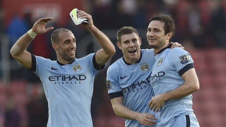 مانشستر سيتي يتألق ويلحق هزيمة قاسية بـ ساوثامبتون في الدوري الممتاز