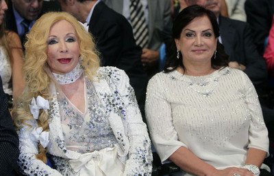 صباح مع وفاء سليمان زوجة الرئيس اللبناني في افتتاح مهرجان بيت الدين جبل لبنان 24 يونيو 2011   