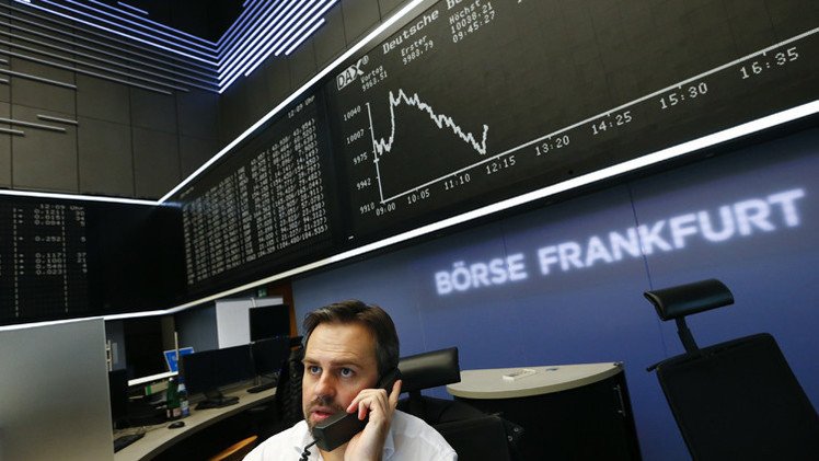 تباين المؤشرات الأوروبية مع تعافي أسهم شركات الطاقة