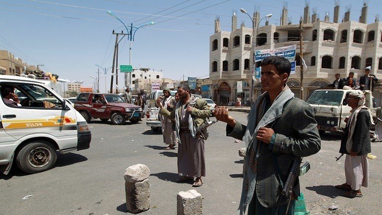 مسؤول خليجي: اليمن على حافة كارثة