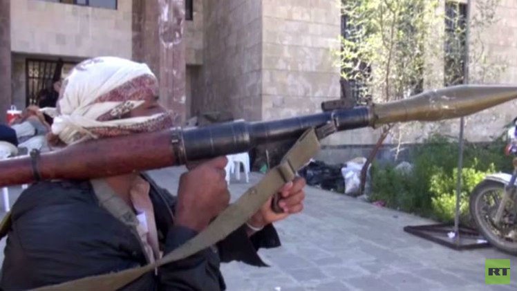 بالفيديو.. اشتباكات جديدة بين الحوثيين والقاعدة 