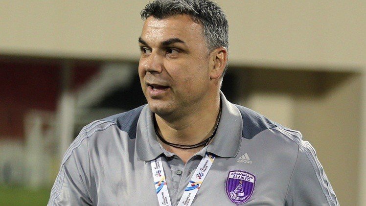 الروماني أولاريو مدرب الأهلي يؤكد قيادته للسعودية في كأس آسيا