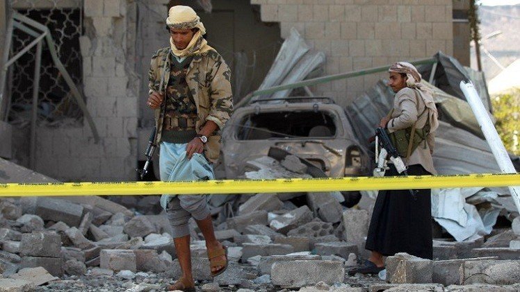 اليمن.. مقتل 25 شخصا بتفجير سيارتين مفخختين في رداع