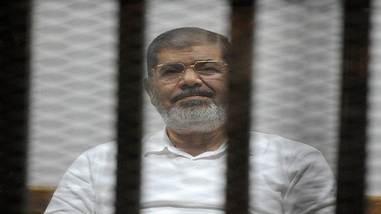 تأجيل محاكمة مرسي في قضية"اقتحام السجون"