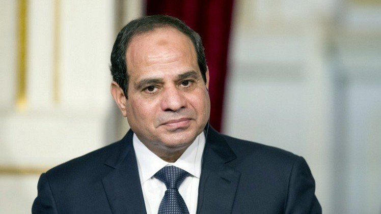السيسي يبحث مع مبعوثي ملك السعودية وأمير قطر سبل تفعيل العلاقات بين القاهرة والدوحة