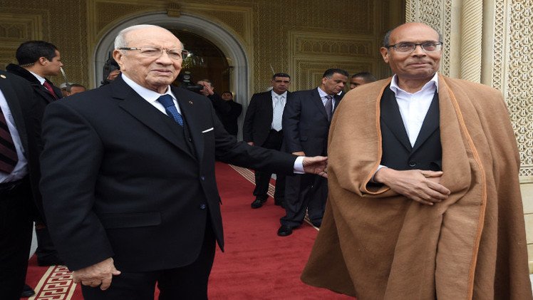 2014 في تونس.. عام الانتقال الديمقراطي