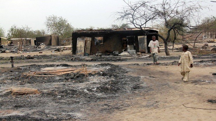 مصادر إعلامية: مسلحو بوكو حرام يقتلون مئات الأشخاص ويحرقون 16 قرية في نيجيريا