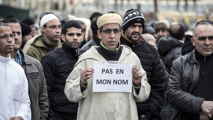 ليس كل المسلمين إرهابيين.. ولكن هل كل الإرهابيين مسلمون؟