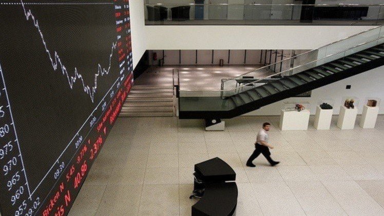 المؤشرات الأوروبية ترتفع بعد تنامي التوقعات بإطلاق برنامج تيسير كمي في أوروبا