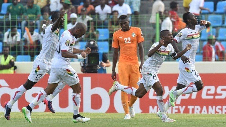 كأس إفريقيا.. الأفيال الإيفوارية تنجو من الهزيمة أمام غينيا