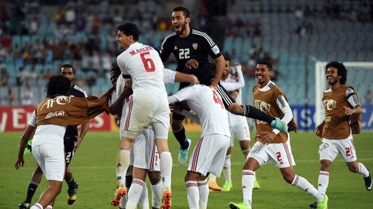 بالفيديو.. الإمارات تلحق بالعراق إلى نصف نهائي كأس آسيا وعموري يسجل على طريقة بيرلو 