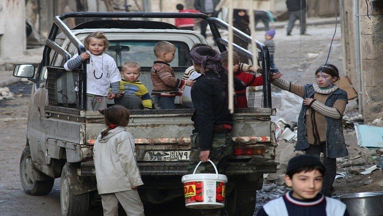الأمم المتحدة: 54 قافلة مساعدات دخلت سوريا من تركيا والأردن