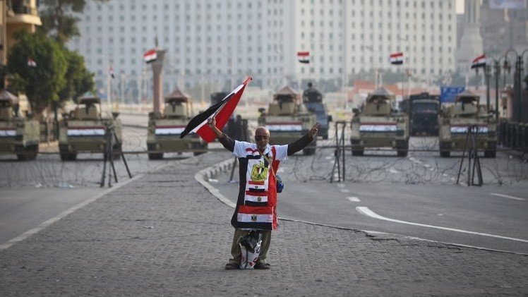 الذكرى الرابعة لـ"25 يناير".. إصابة ضابطين بانفجار عبوة واستنفار أمني