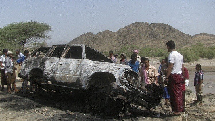 قتلى من "القاعدة" في قصف طائرة بدون طيار سيارة جنوب اليمن 