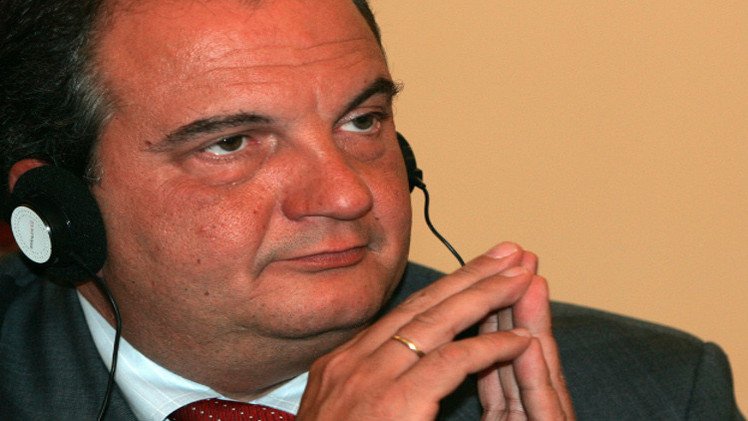 اليونان.. أمر قضائي بالقبض على أمريكي تنصت على رئيس الوزراء