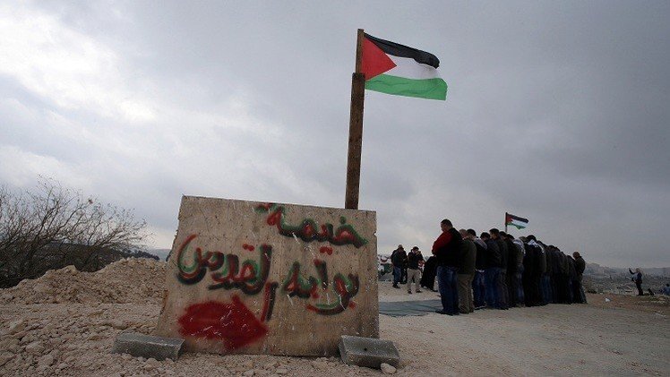 قرية "بوابة القدس" تنتصب للمرة التاسعة