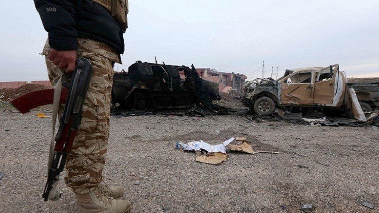 "داعش" يفجر مكتبة الموصل بعد حرق كتبها ومخطوطاتها النادرة