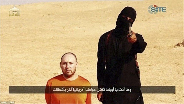 "الجهادي جون".. من عاشق للكرة والموسيقى إلى "جزار داعش"