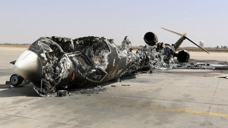 سقوط طائرة لقوات "فجر ليبيا" قرب الحدود التونسية