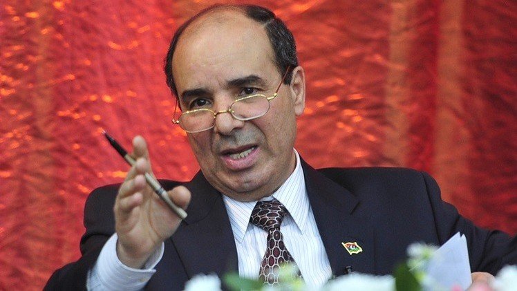 ليبيا تطلب السلاح لحرب "داعش" وتنتقد لندن