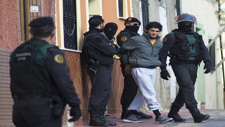أوروبا ترتعد من الساعين إلى "داعش" والعائدين بأفكاره