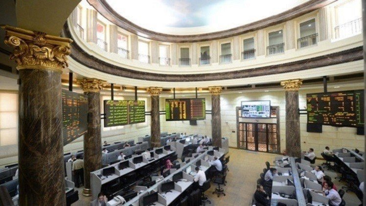 المؤشرات المصرية تتراجع بفعل إقبال المستثمرين على جني الأرباح  