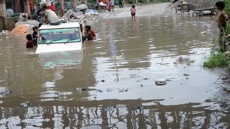 أنغولا.. 62 قتيلا على الأقل في لوبيتو إثر هطول غزير للأمطار