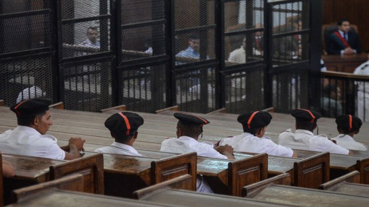  إحالة 41 قاضيا مصريا للتقاعد لدعمهم "الإخوان" المحظورة  