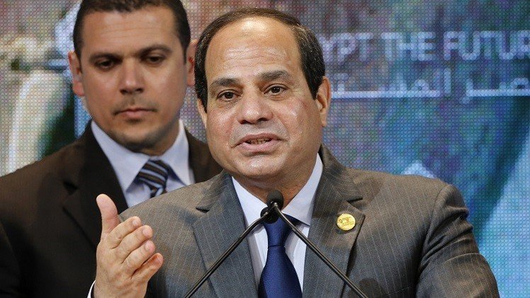 السيسي: مصر بحاجة من 200 إلى 300 مليار دولار لإعادة بناء اقتصادها 