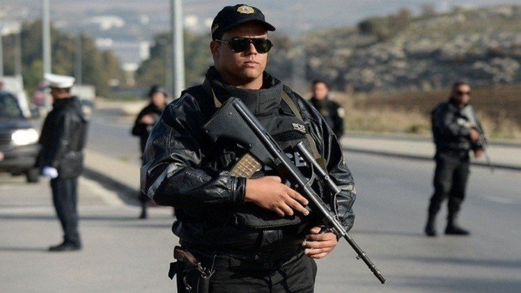 تونس.. تفكيك أربع خلايا لتجنيد مقاتلين إلى ليبيا