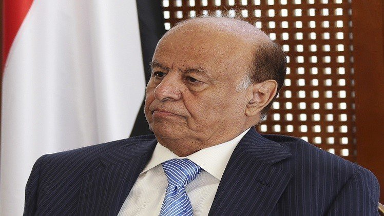 هادي يتسلم دعوة رسمية لحضور القمة العربية في مصر