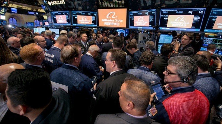 معظم المؤشرات الأمريكية تصعد بعد صدور بيانات اقتصادية إيجابية 