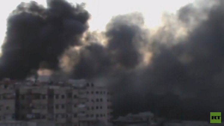 أهالي مخيم اليرموك يناشـدون الصلـيب الأحمر بعد سيطرة داعش عليه