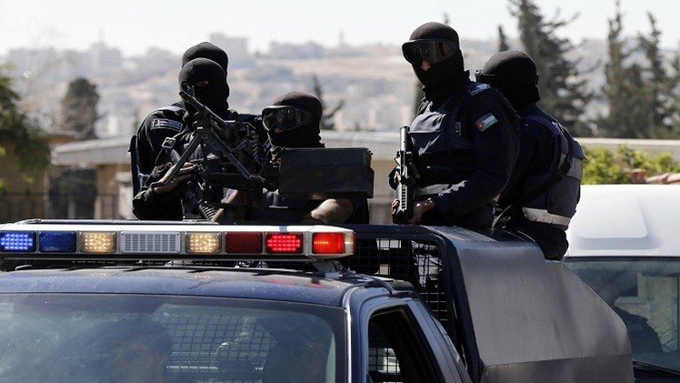 السجن لـ6 أردنيين رفعوا راية "داعش" خلال حفل زفاف