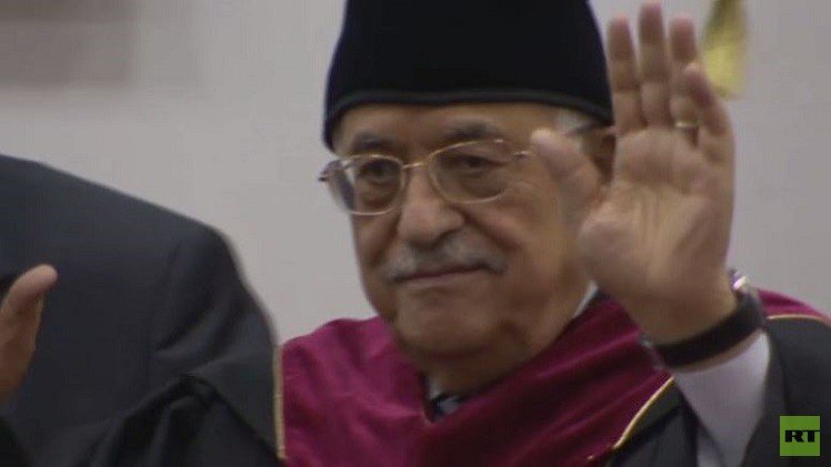 فيديو..منح الرئيس الفلسطيني محمود عباس الدكتوراه الفخرية في جامعة الصداقة