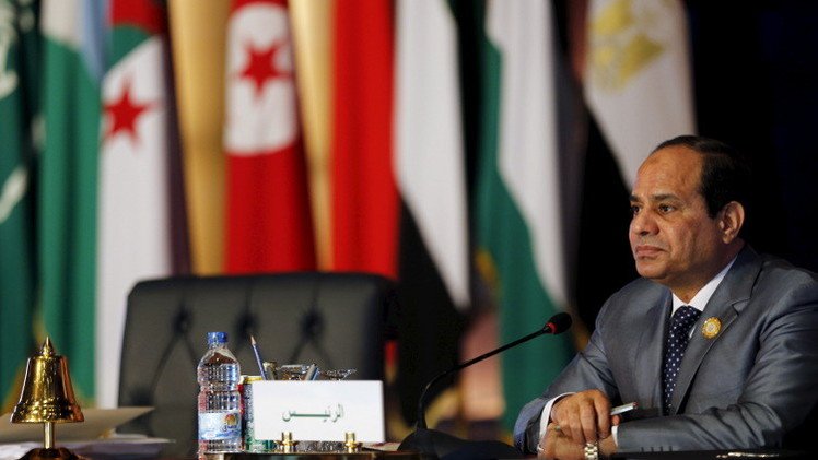 السيسي: نشارك في "عاصفة الحزم" بقوات بحرية وجوية فقط