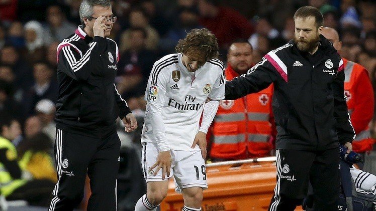 ريال مدريد يتلقى الضربة القاضية بإصابة مودريتش