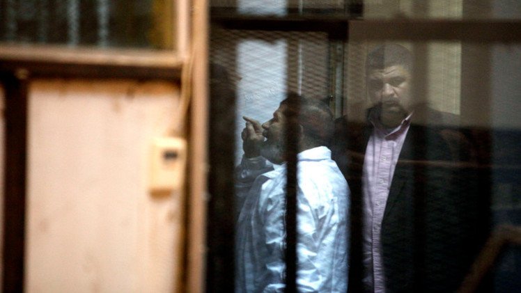 الحكم بالسجن 20 سنة على الرئيس المصري السابق محمد مرسي في قضية "الاتحادية"