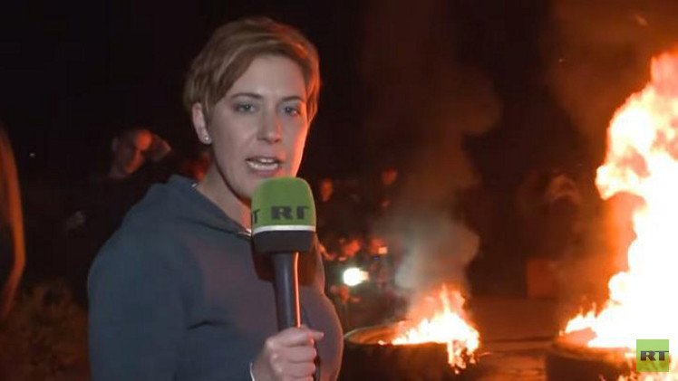 مراسلة "RT" تغادر أوكرانيا بعد تلقيها العديد من التهديدات