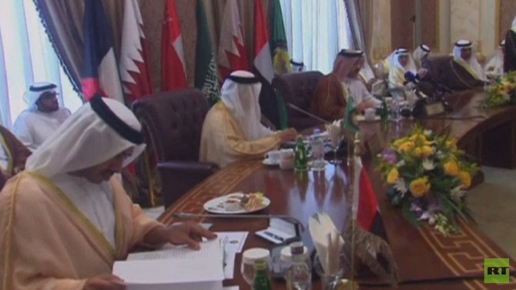 قمة خليجية تشاورية في الرياض