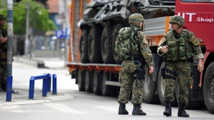 "الناتو" يطالب بفتح تحقيق في أعمال العنف بمقدونيا 