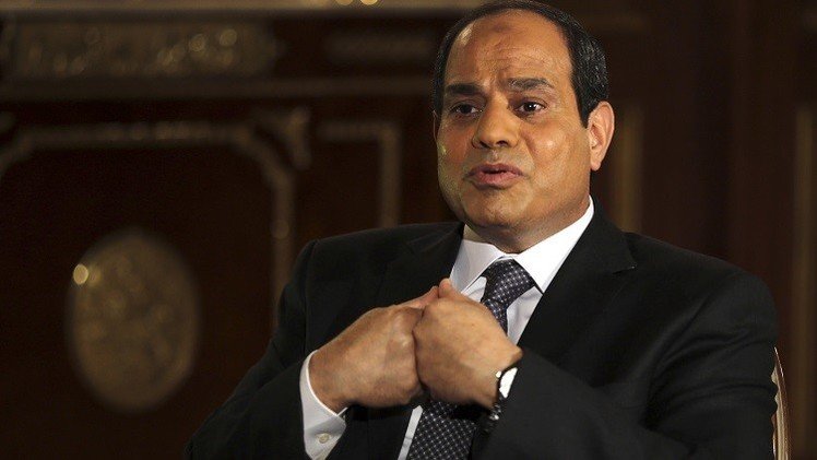 السيسي يدعو إلى وقف مد الجماعات الإرهابية في ليبيا  بالمال والسلاح 