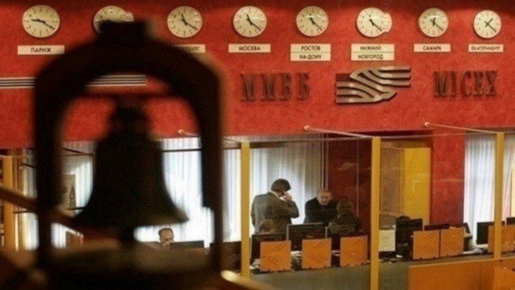 المؤشر الروسي "RTS" عند أدنى مستوى له منذ بداية شهر مايو  