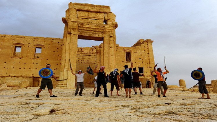 حظر للتجوال بتدمر بعد سقوطها بيد "داعش"