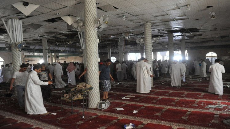 "داعش" يتبنى الهجوم الانتحاري على مسجد القطيف في السعودية