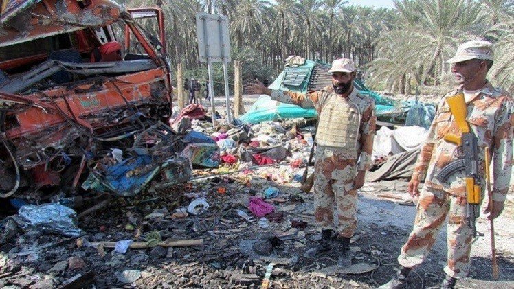 مقتل 19 شخصا برصاص مجهولين غرب باكستان
