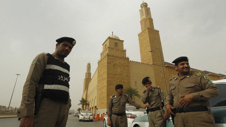 السعودية.. القبض على 45 مشتبها بهم في أعمال إرهابية