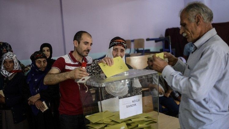 تركيا.. انتخابات برلمانية قد تنهي النظام البرلماني (فيديو)