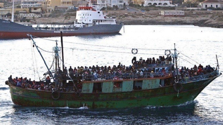 تظاهر نحو 200 مهاجر على الحدود الفرنسية الإيطالية